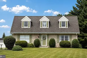 2216 Ridgemont Dr, Finksburg, MD 21048 - Photo 1