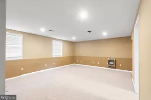 102 Kenan St, Taneytown, MD 21787 - Photo 28
