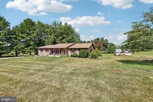 304 Bluegrass Ln, Hampstead, MD 21074 - Photo 6