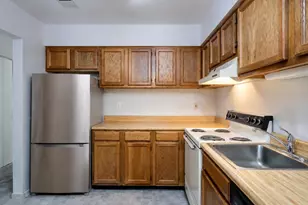 4240 Crystal Ct, Hampstead, MD 21074 - Photo 2