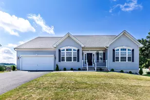 2313 Nevada Dr, Manchester, MD 21102 - Photo 1