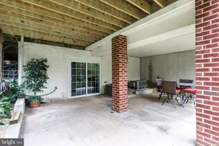 659 Downhill Dr, Westminster, MD 21157 - Photo 10