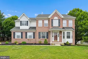 207 Bentley St, Taneytown, MD 21787 - Photo 1