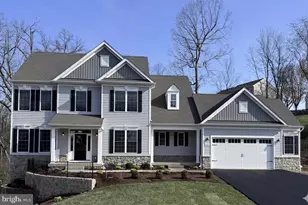 112 Whirlaway Ct, Westminster, MD 21157 - Photo 2