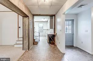 22 Middle St, Taneytown, MD 21787 - Photo 6