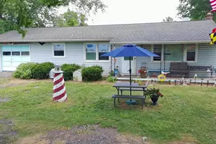 3901 Bullfrog Rd, Taneytown, MD 21787 - Photo 2