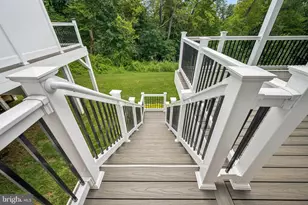 2820 Town View Cir, New Windsor, MD 21776 - Photo 44