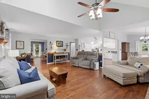 7050 Shadyside Dr, Mount Airy, MD 21771 - Photo 10
