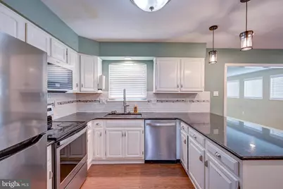 6266 Pinyon Pine, Sykesville, MD 21784 - Photo 8