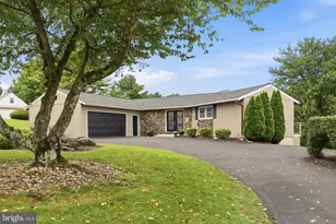712 Winchester Dr, Westminster, MD 21157 - Photo 1