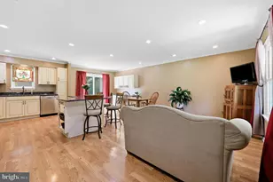 820 Wilda Dr, Westminster, MD 21157 - Photo 6