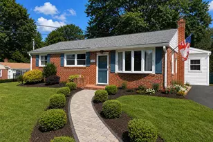 7725 Carter Rd, Sykesville, MD 21784 - Photo 1
