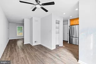 126 N Towne Ct, Mount Airy, MD 21771 - Photo 8
