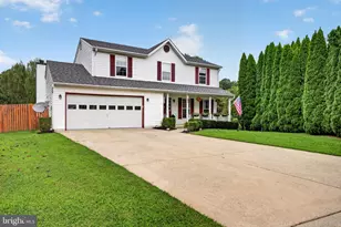 858 Margo Ct, Eldersburg, MD 21784 - Photo 2