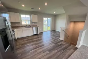 115 Butterfield Ave, Taneytown, MD 21787 - Photo 6