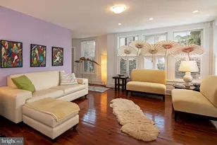 9 West End Ave, Cambridge, MD 21613 - Photo 1