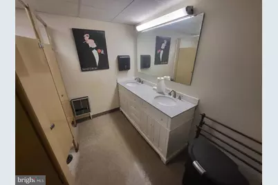 403 Academy Street #B, Cambridge, MD 21613 - Photo 14