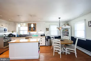 4909 Ravenwood Rd, Vienna, MD 21869 - Photo 8