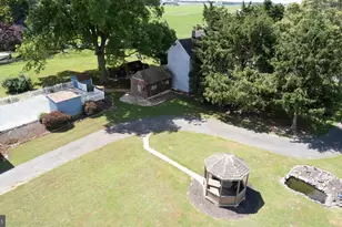 525 Academy St, Hurlock, MD 21643 - Photo 12