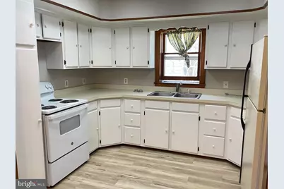 307 Willis Street, Cambridge, MD 21613 - Photo 2