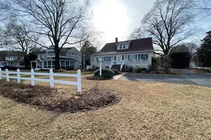 24 Bellevue Ave, Cambridge, MD 21613 - Photo 2