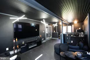 521 Academy St, Hurlock, MD 21643 - Photo 6