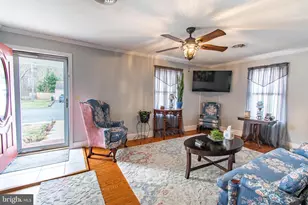 9 Oak St, Cambridge, MD 21613 - Photo 2
