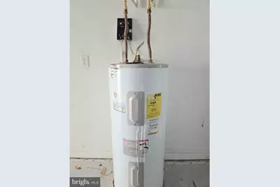 212 Main Street S, Hurlock, MD 21643 - Photo 22