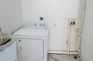 212 Main Street S, Hurlock, MD 21643 - Photo 12