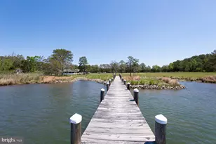 1661 Town Point Rd, Cambridge, MD 21613 - Photo 2