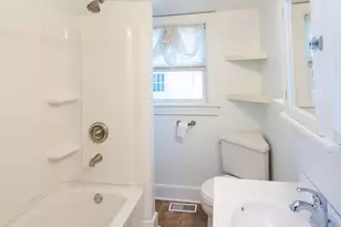 305 N Main St, Hurlock, MD 21643 - Photo 26