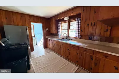 214 E Appleby Avenue, Cambridge, MD 21613 - Photo 8