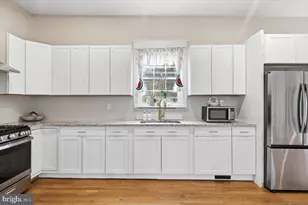 307 S Main St, Hurlock, MD 21643 - Photo 14