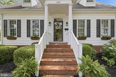 1007 Hambrooks Avenue, Cambridge, MD 21613 - Photo 2