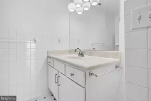 304 Academy St, Cambridge, MD 21613 - Photo 14
