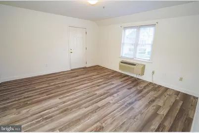 800 Travers Street #6, Cambridge, MD 21613 - Photo 2