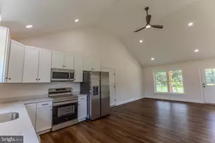 121 Willow Dr, Hurlock, MD 21643 - Photo 8