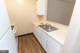 510 S Main St, Hurlock, MD 21643 - Photo 12
