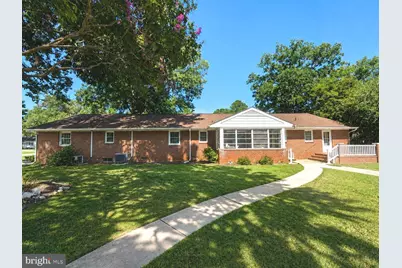 16 Buena Vista Avenue, Cambridge, MD 21613 - Photo 1