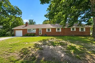 16 Buena Vista Ave, Cambridge, MD 21613 - Photo 2