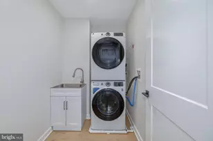 255 W Falls Station Blvd, Falls Church, VA 22046 - Photo 16