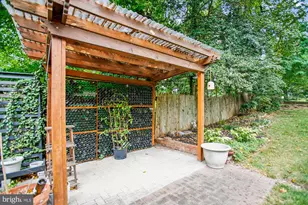 911 Hillwood Ave, Falls Church, VA 22042 - Photo 24