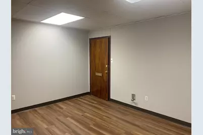 210 Broad Street E #201, Falls Church, VA 22046 - Photo 12