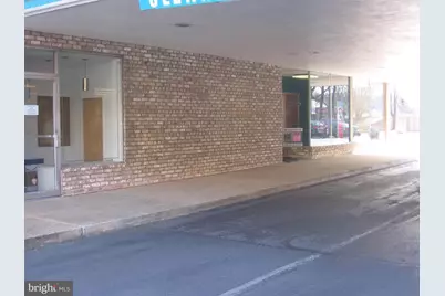 417 Broad Street W #209, Falls Church, VA 22046 - Photo 4