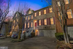 128 Rees Pl, Falls Church, VA 22046 - Photo 4