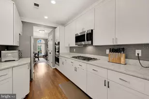 139 Rees Pl, Falls Church, VA 22046 - Photo 12