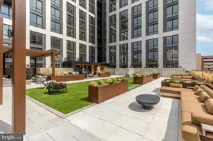 255 W Falls Station Blvd, Falls Church, VA 22046 - Photo 30