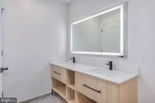 255 W Falls Station Blvd, Falls Church, VA 22046 - Photo 16