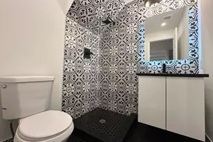 411 Hampton Ct, Falls Church, VA 22046 - Photo 12