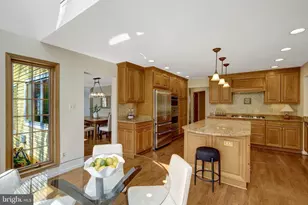 200 N Underwood St, Falls Church, VA 22046 - Photo 14